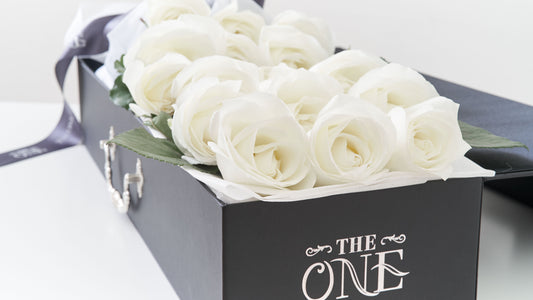 Fresh White Rose Box
