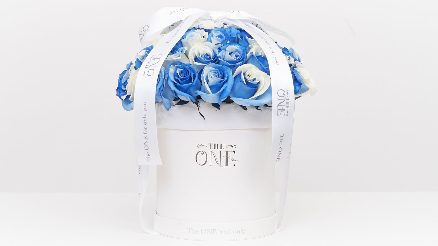 Fresh Rose Blue and White Rose Bucket