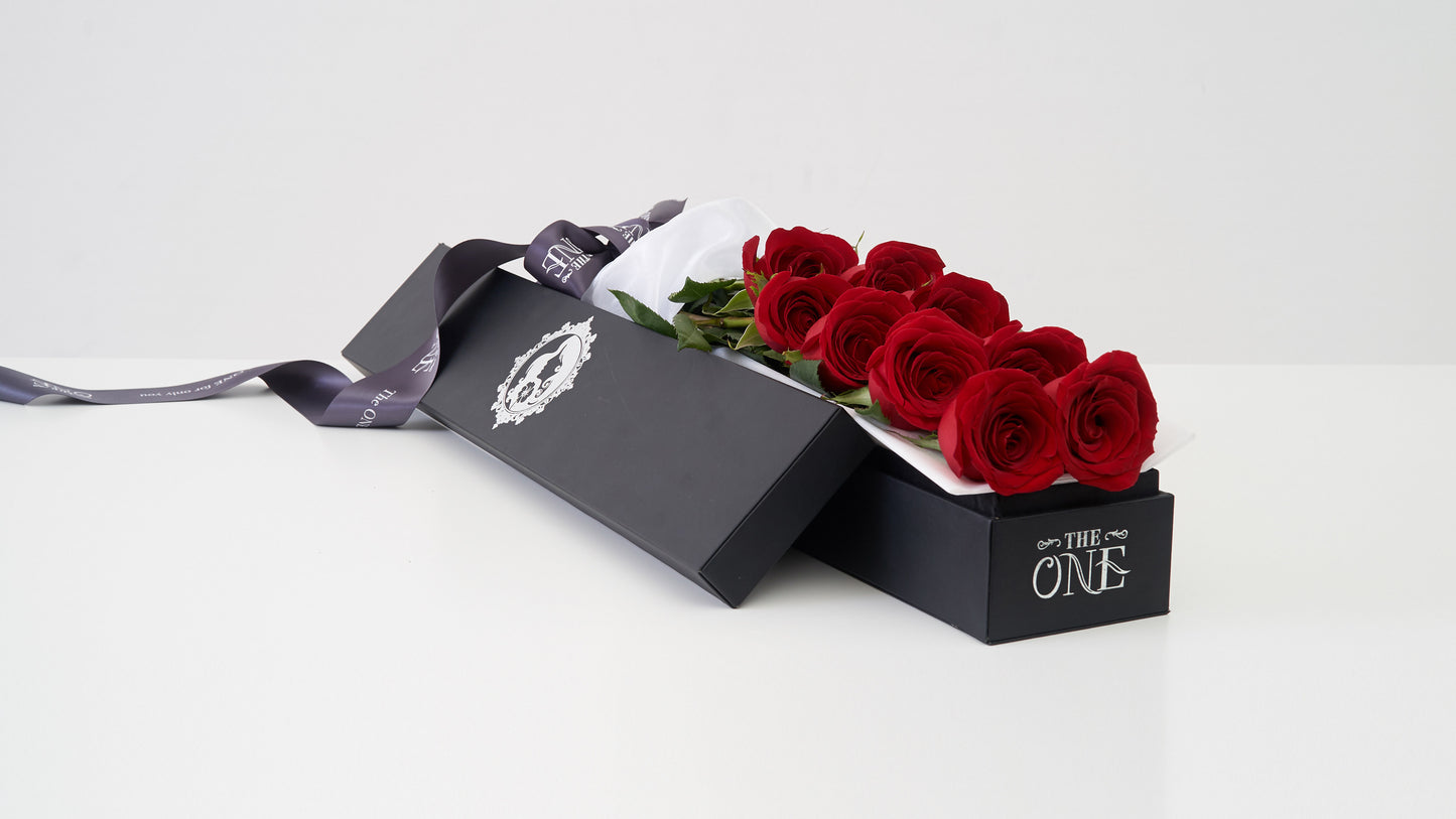 One Dozen Long-Stemmed Roses in Box